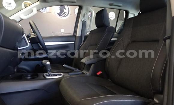 Comprar Usado Toyota Hilux Prata Carro em Maputo em Maputo Comprar Usado Toyota Hilux Prata Carro em Maputo em Maputo