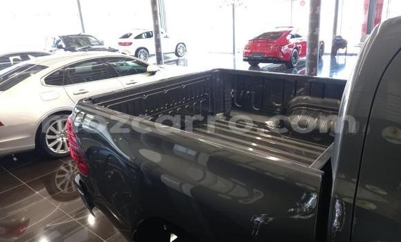 Comprar Usado Toyota Hilux Prata Carro em Maputo em Maputo Comprar Usado Toyota Hilux Prata Carro em Maputo em Maputo