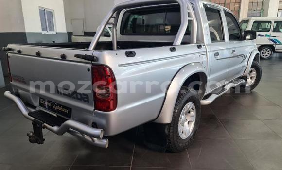 Comprar Usado Mazda B-series Prata Carro em Maputo em Maputo Comprar Usado Mazda B-series Prata Carro em Maputo em Maputo