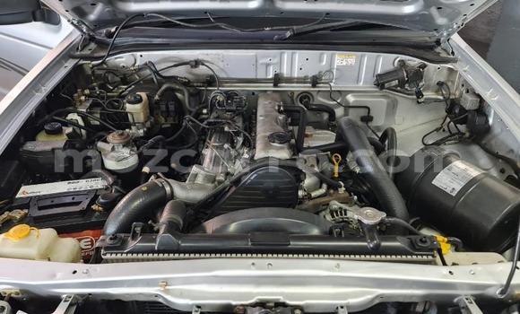 Comprar Usado Mazda B-series Prata Carro em Maputo em Maputo Comprar Usado Mazda B-series Prata Carro em Maputo em Maputo