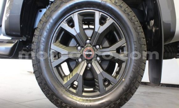 Buy Used Isuzu D-MAX Silver Car in Maputo in Maputo Buy Used Isuzu D-MAX Silver Car in Maputo in Maputo