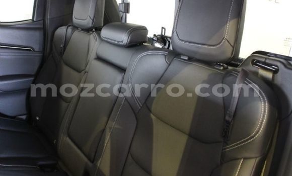 Buy Used Isuzu D-MAX Silver Car in Maputo in Maputo Buy Used Isuzu D-MAX Silver Car in Maputo in Maputo