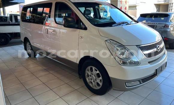 Buy Used Hyundai H1 White Car in Maputo in Maputo Buy Used Hyundai H1 White Car in Maputo in Maputo