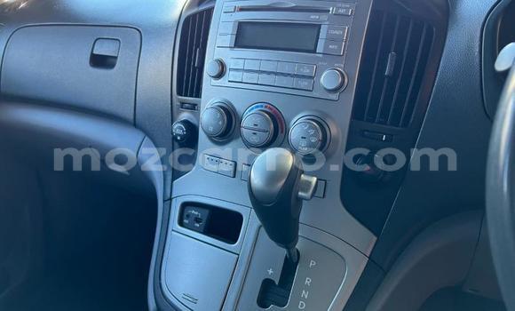 Buy Used Hyundai H1 White Car in Maputo in Maputo Buy Used Hyundai H1 White Car in Maputo in Maputo