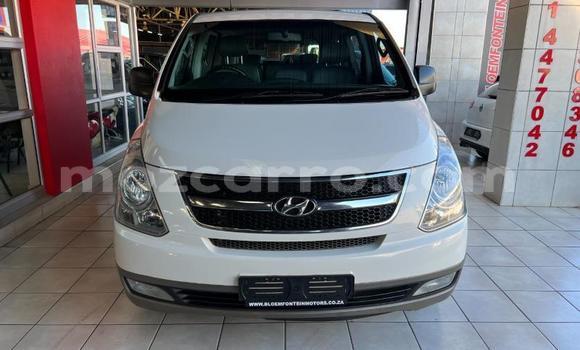 Buy Used Hyundai H1 White Car in Maputo in Maputo Buy Used Hyundai H1 White Car in Maputo in Maputo