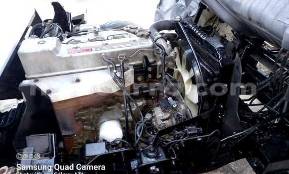 Nunua Ilio tumika Nissan BE-1 Nyeupe Gari ndani ya Maputo nchini Maputo Nunua Ilio tumika Nissan BE-1 Nyeupe Gari ndani ya Maputo nchini Maputo