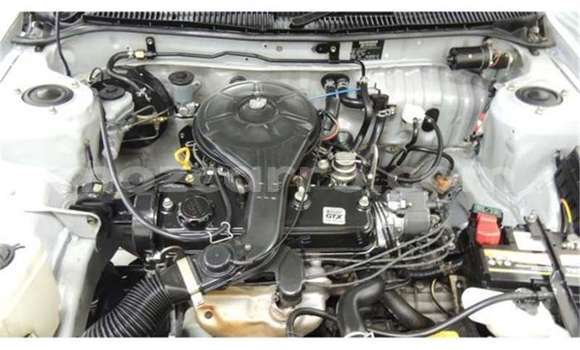 Comprar Usado Toyota Corolla Prata Carro em Maputo em Maputo Comprar Usado Toyota Corolla Prata Carro em Maputo em Maputo