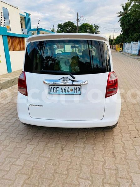 Big with watermark toyota ractis maputo maputo 12384