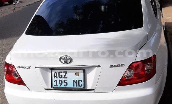 Tenga Tsaru Toyota Mark X Chena Mota in Maputo in Maputo Tenga Tsaru Toyota Mark X Chena Mota in Maputo in Maputo