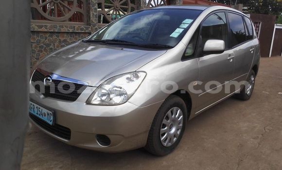Tenga Tsaru Toyota Spacio Beige Mota in Maputo in Maputo Tenga Tsaru Toyota Spacio Beige Mota in Maputo in Maputo