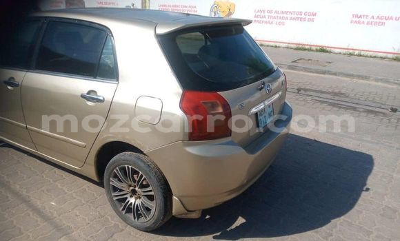 Tenga Tsaru Toyota Runx Beige Mota in Maputo in Maputo Tenga Tsaru Toyota Runx Beige Mota in Maputo in Maputo