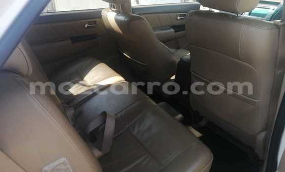 Buy Used Toyota Fortuner White Car in Maputo in Maputo Buy Used Toyota Fortuner White Car in Maputo in Maputo
