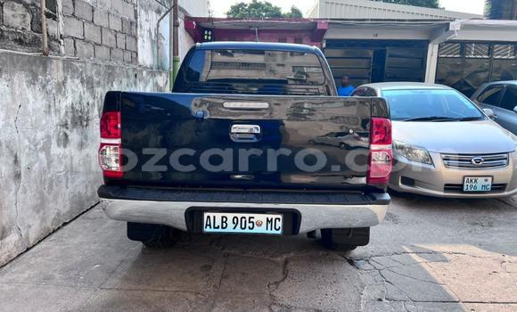 Nunua Ilio tumika Toyota Hilux Nyeusi Gari ndani ya Maputo nchini Maputo Nunua Ilio tumika Toyota Hilux Nyeusi Gari ndani ya Maputo nchini Maputo