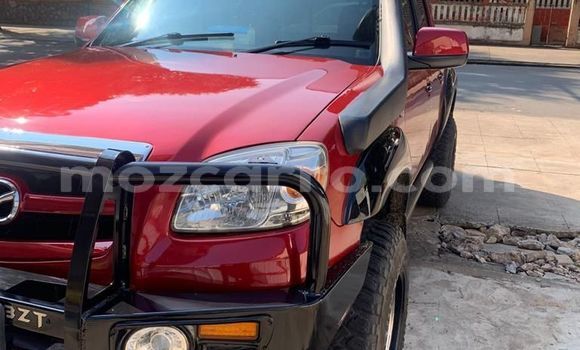 Tenga Tsaru Mazda BT-50 Tsvuku Mota in Maputo in Maputo Tenga Tsaru Mazda BT-50 Tsvuku Mota in Maputo in Maputo