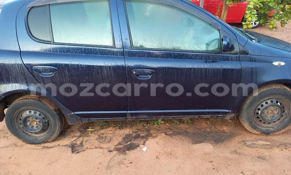 Buy Used Toyota Vitz Blue Car in Maputo in Maputo