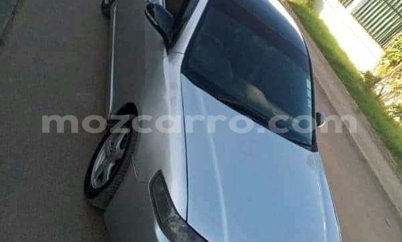 Comprar Usado Honda Accord Prata Carro em Maputo em Maputo
