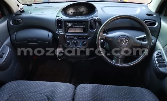 Tenga Tsaru Toyota FunCargo Tsvuku Mota in Maputo in Maputo Tenga Tsaru Toyota FunCargo Tsvuku Mota in Maputo in Maputo