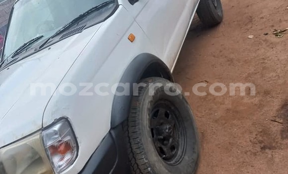 Tenga Tsaru Nissan Hardbody Chena Mota in Maputo in Maputo Tenga Tsaru Nissan Hardbody Chena Mota in Maputo in Maputo