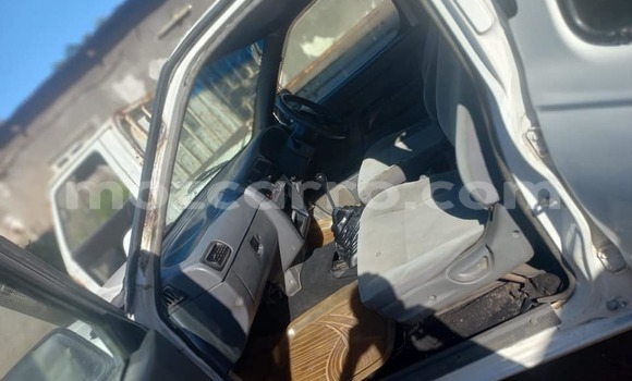 Tenga Tsaru Nissan Hardbody Chena Mota in Maputo in Maputo Tenga Tsaru Nissan Hardbody Chena Mota in Maputo in Maputo