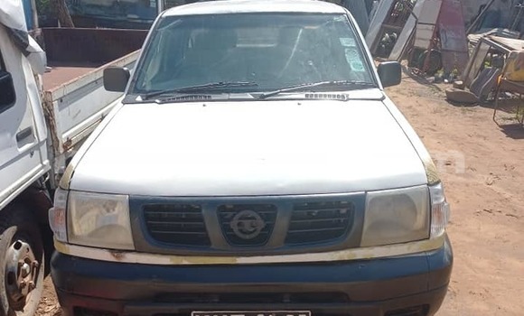 Tenga Tsaru Nissan Hardbody Chena Mota in Maputo in Maputo Tenga Tsaru Nissan Hardbody Chena Mota in Maputo in Maputo