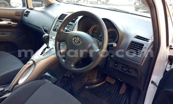 Tenga Tsaru Toyota Auris Chena Mota in Maputo in Maputo Tenga Tsaru Toyota Auris Chena Mota in Maputo in Maputo