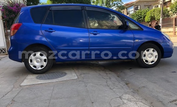Nunua Ilio tumika Toyota Spacio Bluu Gari ndani ya Maputo nchini Maputo