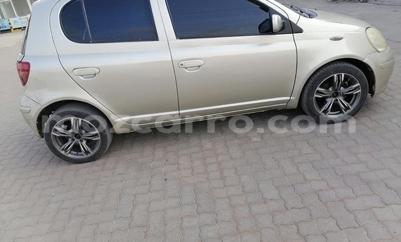 Tenga Tsaru Toyota Vitz Beige Mota in Maputo in Maputo Tenga Tsaru Toyota Vitz Beige Mota in Maputo in Maputo