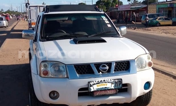 Tenga Tsaru Nissan Hardbody Chena Mota in Maputo in Maputo Tenga Tsaru Nissan Hardbody Chena Mota in Maputo in Maputo