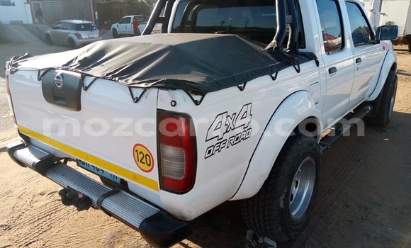 Tenga Tsaru Nissan Hardbody Chena Mota in Maputo in Maputo Tenga Tsaru Nissan Hardbody Chena Mota in Maputo in Maputo