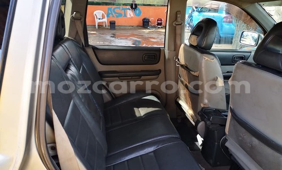Tenga Tsaru Nissan X-Trail Beige Mota in Maputo in Maputo Tenga Tsaru Nissan X-Trail Beige Mota in Maputo in Maputo