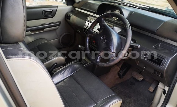 Tenga Tsaru Nissan X-Trail Beige Mota in Maputo in Maputo Tenga Tsaru Nissan X-Trail Beige Mota in Maputo in Maputo