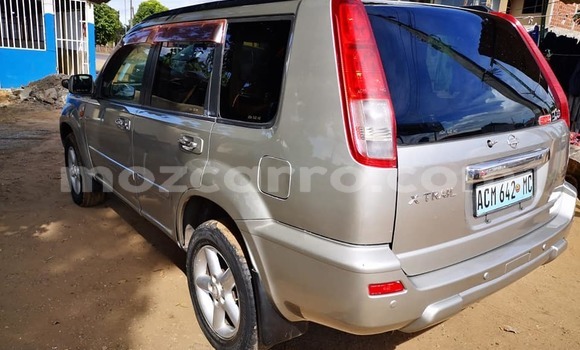 Tenga Tsaru Nissan X-Trail Beige Mota in Maputo in Maputo Tenga Tsaru Nissan X-Trail Beige Mota in Maputo in Maputo