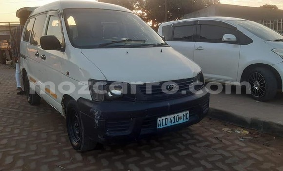 Tenga Tsaru Toyota Noah Chena Mota in Maputo in Maputo Tenga Tsaru Toyota Noah Chena Mota in Maputo in Maputo