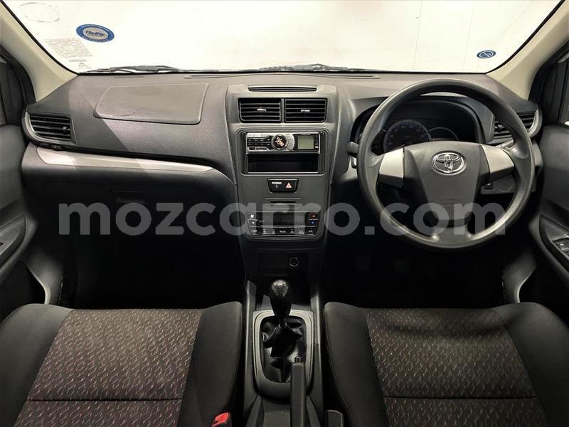 Big with watermark toyota avanza maputo manhica 12488