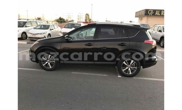 Nunua Imported Toyota RAV4 Nyeusi Gari ndani ya Import - Dubai nchini Cabo Delgado Nunua Imported Toyota RAV4 Nyeusi Gari ndani ya Import - Dubai nchini Cabo Delgado