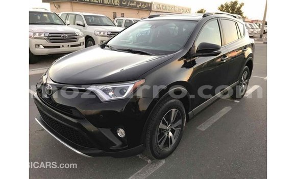 Nunua Imported Toyota RAV4 Nyeusi Gari ndani ya Import - Dubai nchini Cabo Delgado Nunua Imported Toyota RAV4 Nyeusi Gari ndani ya Import - Dubai nchini Cabo Delgado