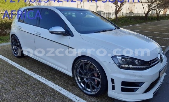 Comprar Usado Volkswagen Golf R Branco Carro em Maputo em Maputo