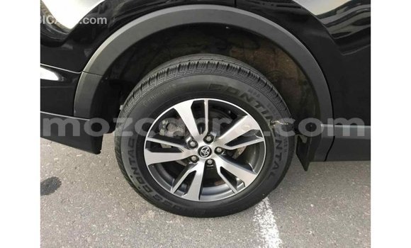 Nunua Imported Toyota RAV4 Nyeusi Gari ndani ya Import - Dubai nchini Cabo Delgado Nunua Imported Toyota RAV4 Nyeusi Gari ndani ya Import - Dubai nchini Cabo Delgado