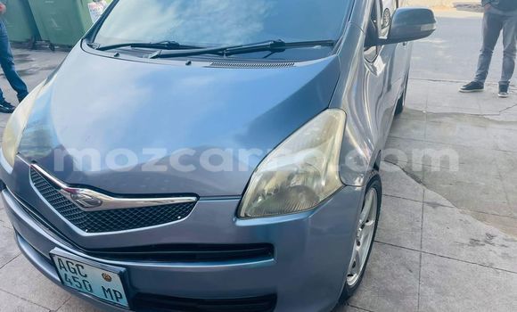 Nunua Ilio tumika Toyota Ractis Bluu Gari ndani ya Maputo nchini Maputo