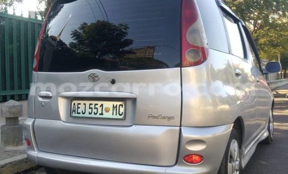 Comprar Usado Toyota FunCargo Prata Carro em Maputo em Maputo Comprar Usado Toyota FunCargo Prata Carro em Maputo em Maputo