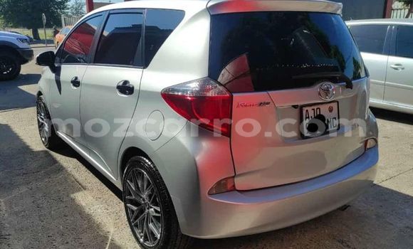 Comprar Usado Toyota Ractis Prata Carro em Maputo em Maputo Comprar Usado Toyota Ractis Prata Carro em Maputo em Maputo
