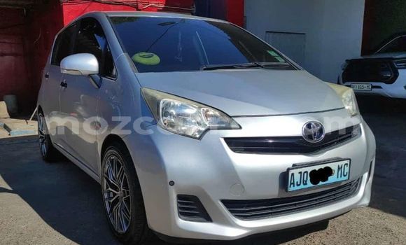 Comprar Usado Toyota Ractis Prata Carro em Maputo em Maputo Comprar Usado Toyota Ractis Prata Carro em Maputo em Maputo