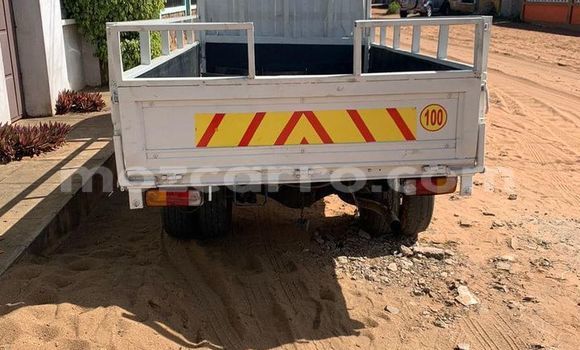 Comprar Usado Toyota Dyna Branco Carro em Maputo em Maputo Comprar Usado Toyota Dyna Branco Carro em Maputo em Maputo