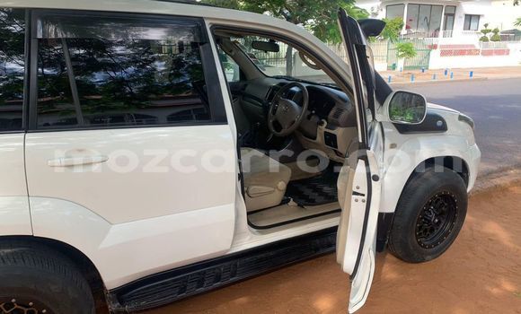 Comprar Usado Toyota Land Cruiser Prado Branco Carro em Maputo em Maputo Comprar Usado Toyota Land Cruiser Prado Branco Carro em Maputo em Maputo