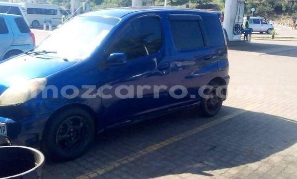 Comprar Usado Toyota FunCargo Azul Carro em Maputo em Maputo Comprar Usado Toyota FunCargo Azul Carro em Maputo em Maputo