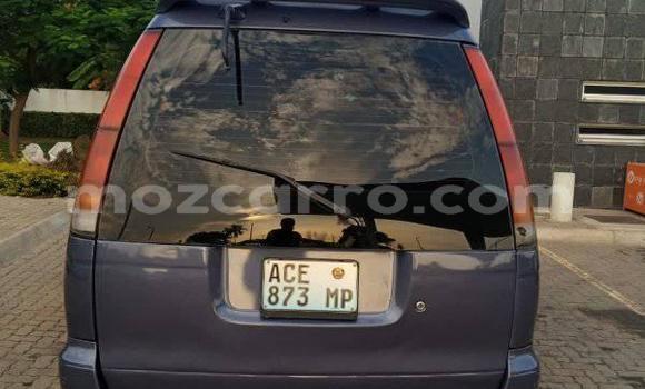 Comprar Usado Toyota Noah Azul Carro em Maputo em Maputo Comprar Usado Toyota Noah Azul Carro em Maputo em Maputo