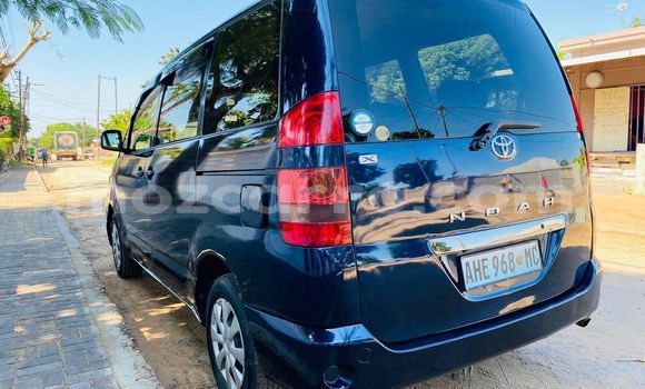 Comprar Usado Toyota Noah Azul Carro em Maputo em Maputo Comprar Usado Toyota Noah Azul Carro em Maputo em Maputo