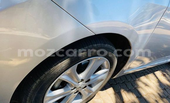 Comprar Usado Toyota Ractis Prata Carro em Maputo em Maputo Comprar Usado Toyota Ractis Prata Carro em Maputo em Maputo