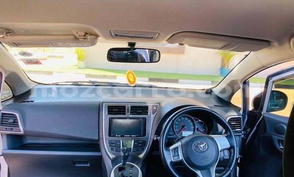 Comprar Usado Toyota Ractis Prata Carro em Maputo em Maputo Comprar Usado Toyota Ractis Prata Carro em Maputo em Maputo