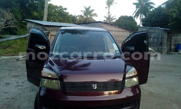 Comprar Usado Toyota Voxy Vermelho Carro em Maputo em Maputo Comprar Usado Toyota Voxy Vermelho Carro em Maputo em Maputo